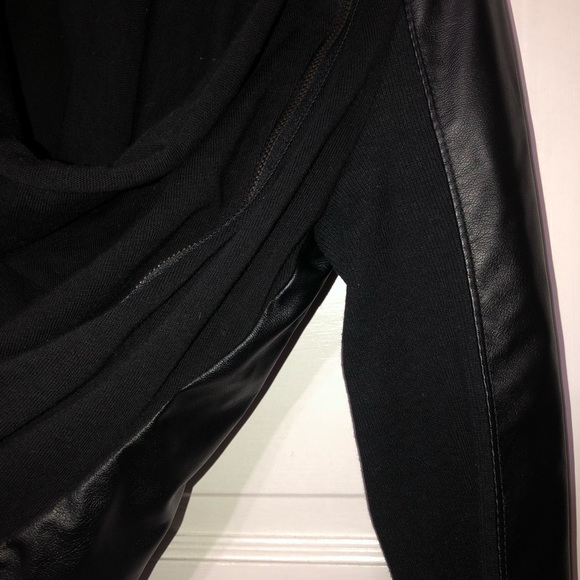 Wrap jacket - Picture 2 of 3